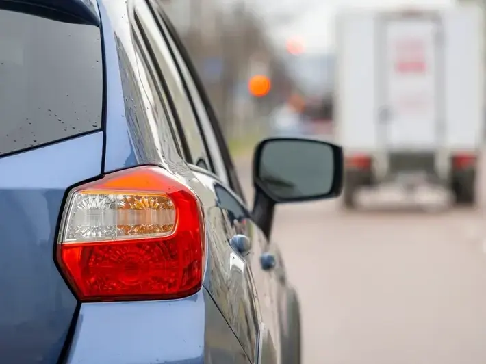 injury lawyer helping left turn collision victim after wreck near Freestone Park in Gilbert AZ